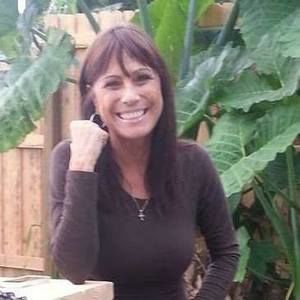 Meet your Posher, Christine